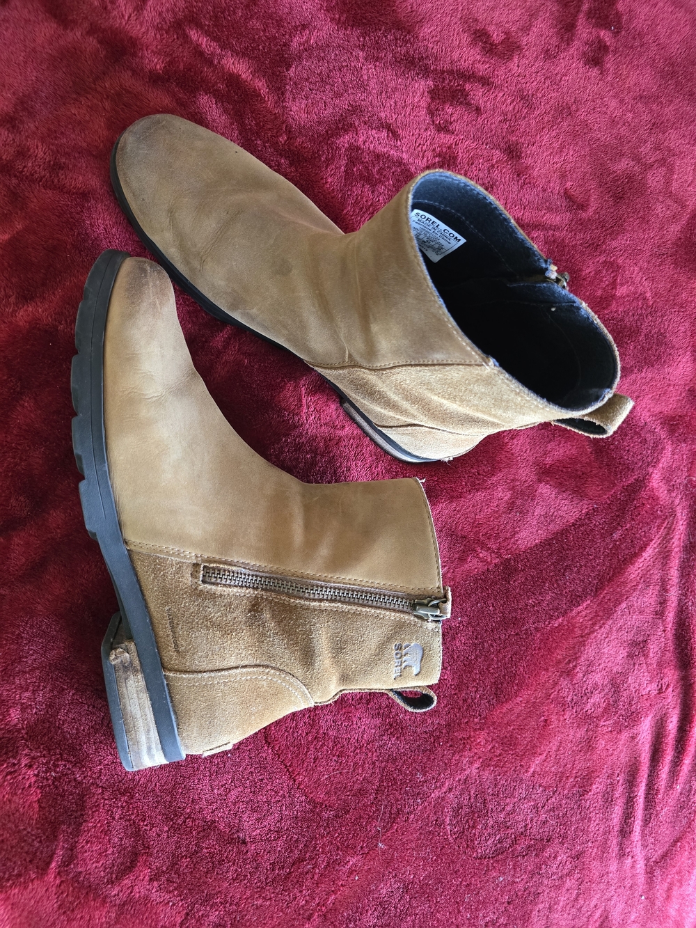 Sorel Emelie Leather & Suede Side-Zip Ankle Boots, size 12